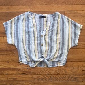 Abercrombie & Fitch Button-up Tie Front Top